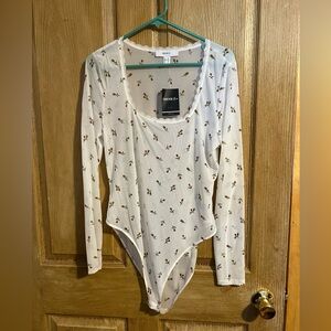 Forever 21 White Floral Lace-Trim Long Sleeve Bodysuit NWT 2X